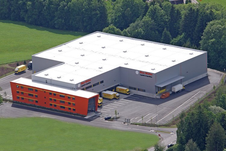 Das Logistikzentrum der Max Müller Spedition in Opfenbach